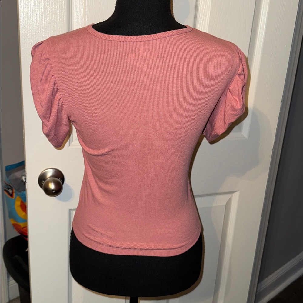 🖤HOLLISTER DUSTY ROSE PUFF SLEEVE TOP SIZE S🖤 - Picture 7 of 7